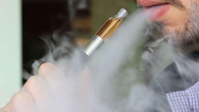 FDA Delays Rules That Would Cripple E-Cigarette Industry