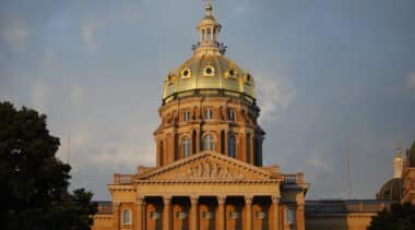 Iowa House File 978 would regulate psilocybin access and benefit veterans’ mental health