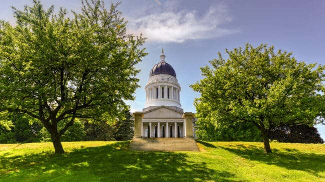 Maine Legislative Document 1034 would decriminalize personal-use psilocybin